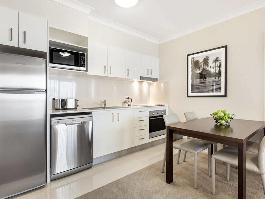 Quest Breakfast Creek Aparthotel Brisbane Exterior photo